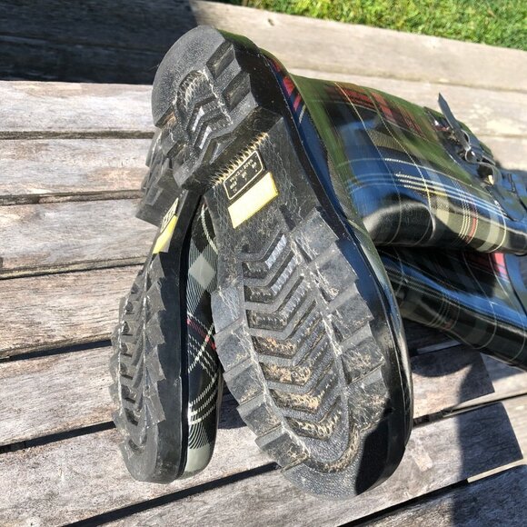 Capelli New York Red and Black Plaid Rain Boots Size 7 - Picture 3 of 4